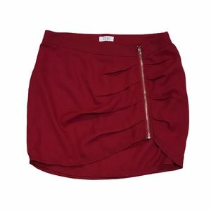 🆕 TOBI red zipper mini skirt